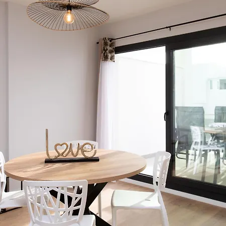 Altamar White By Interhome